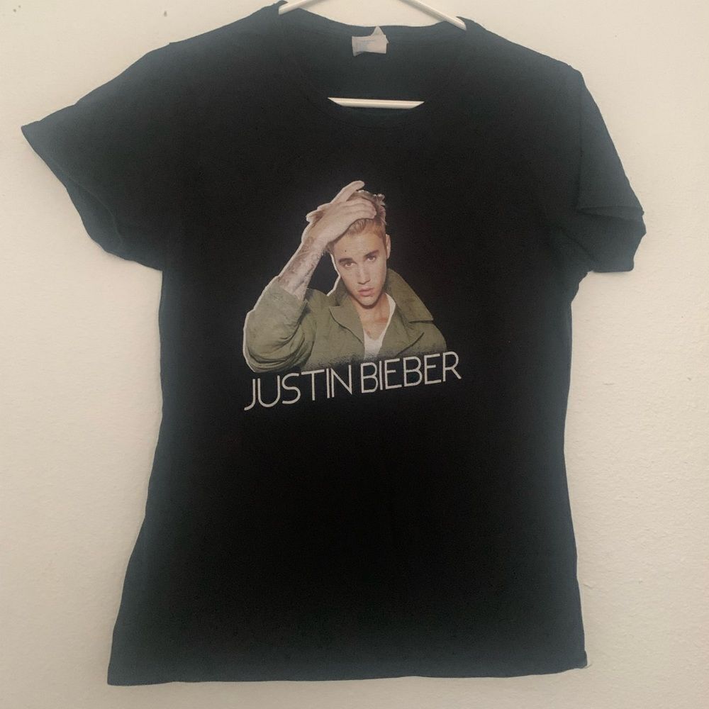 Justin Bieber Graphictee